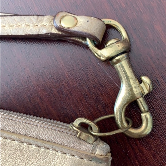 Coach Wristlet - Picture 4 of 4